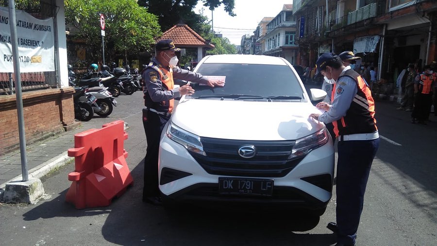 Pelaksanaan Kegiatan Pengawasan dan Pengendalian Kebijakan Lalu lintas dan Angkutan Jalan
