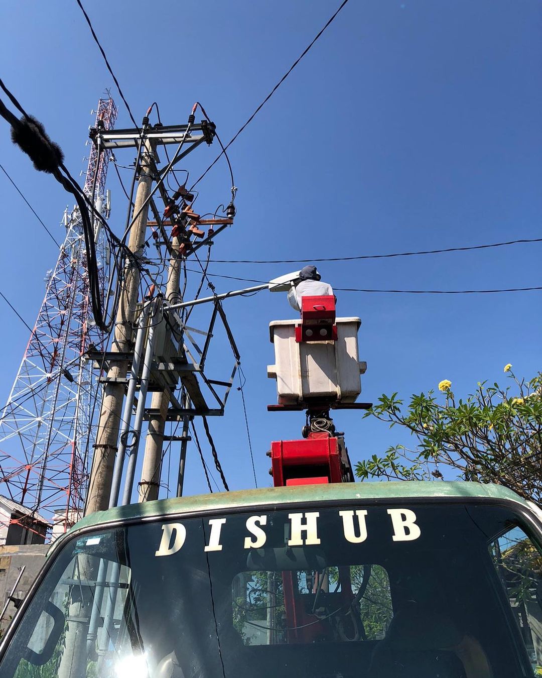 Atensi Perbaikan LPJU di Kota Denpasar